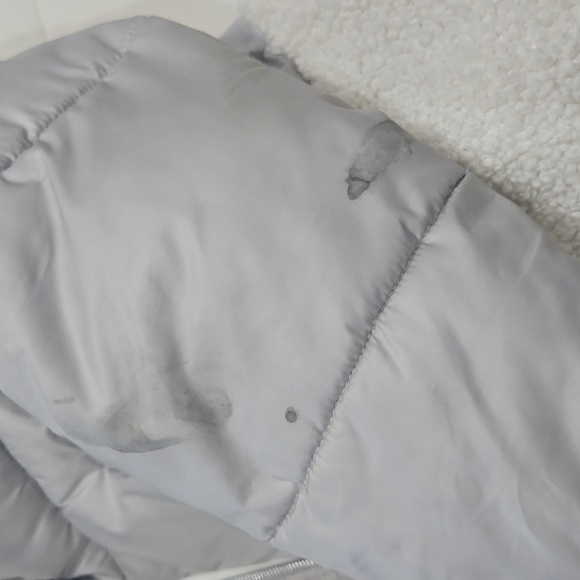 Michael Kors Light Grey Puffer Coat Size 7/8 - Picture 7 of 12